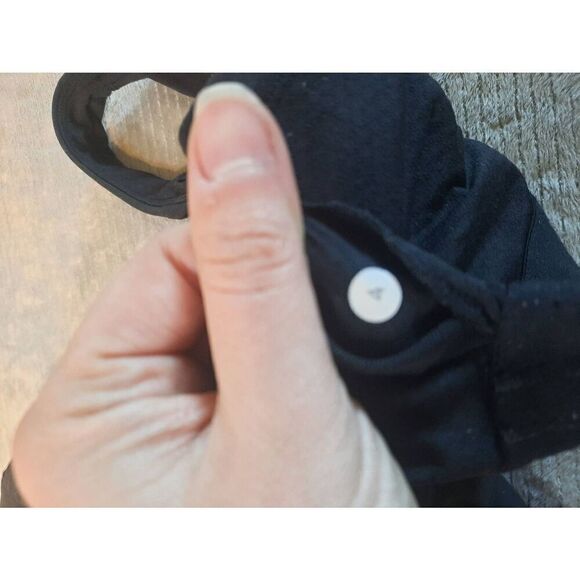 Lululemon Aria Tank Top Ruched Scoop Back Black Size 6 - Picture 3 of 3